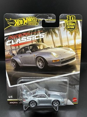 Hot Wheels 2026 Premium Modern Classics Porsche 993 GT2 Silver 4/5