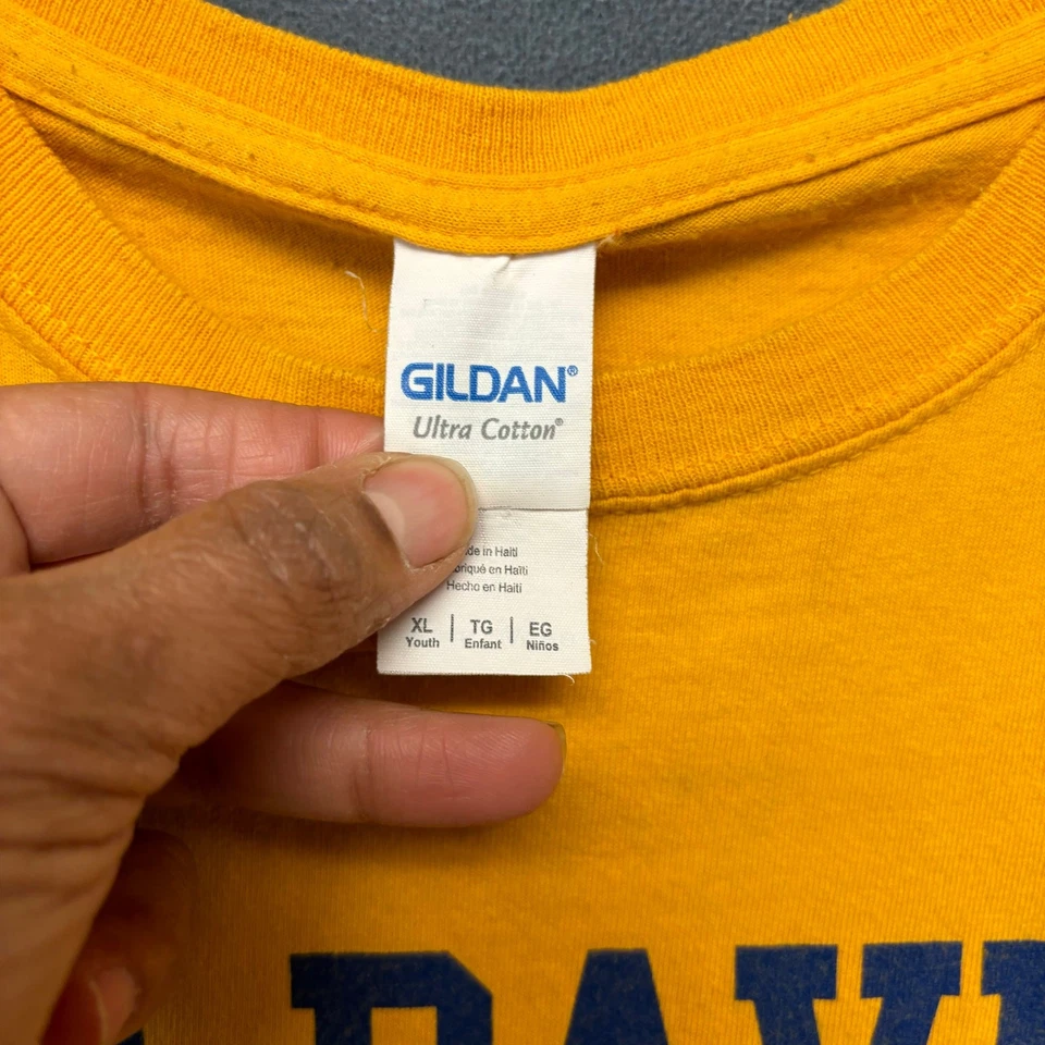 Camisa UC Davis Niños XL Gildan 100% Algodón Aggies Fútbol Fan Bloque Letras UCD Foto 3 de 4