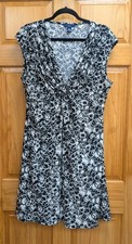 Chaps Women's XL Dress V Neck Twist Front Detail Liquid Knit Pullover Stretchy
