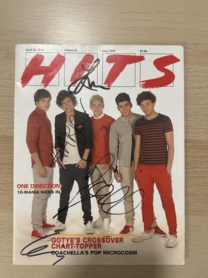 One Direction 1D signed Magazine Harry Styles Zayn Malik Niall Horan Louis T