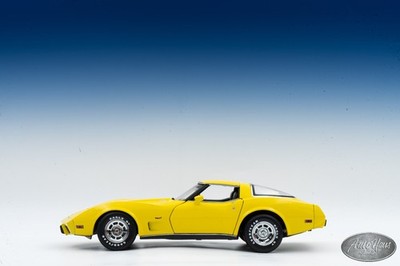 1/18 UT Models 1978 Chevrolet Corvette Yellow 🤝ALSO OPEN FOR