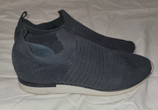 JSlides Slip On Light Grey Knit Women's Sneakers Size 9M