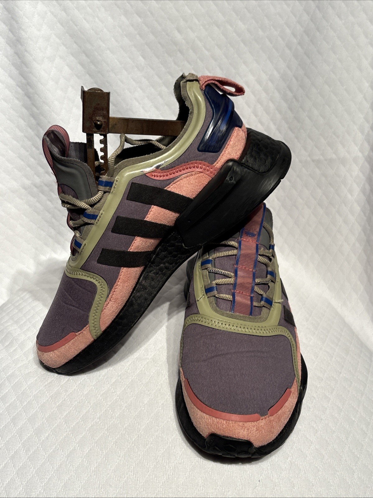 Adidas Originals NMD_V3 "Grey Five/Core Black/Wonder Red Women's Shoes Size 7 US image 4