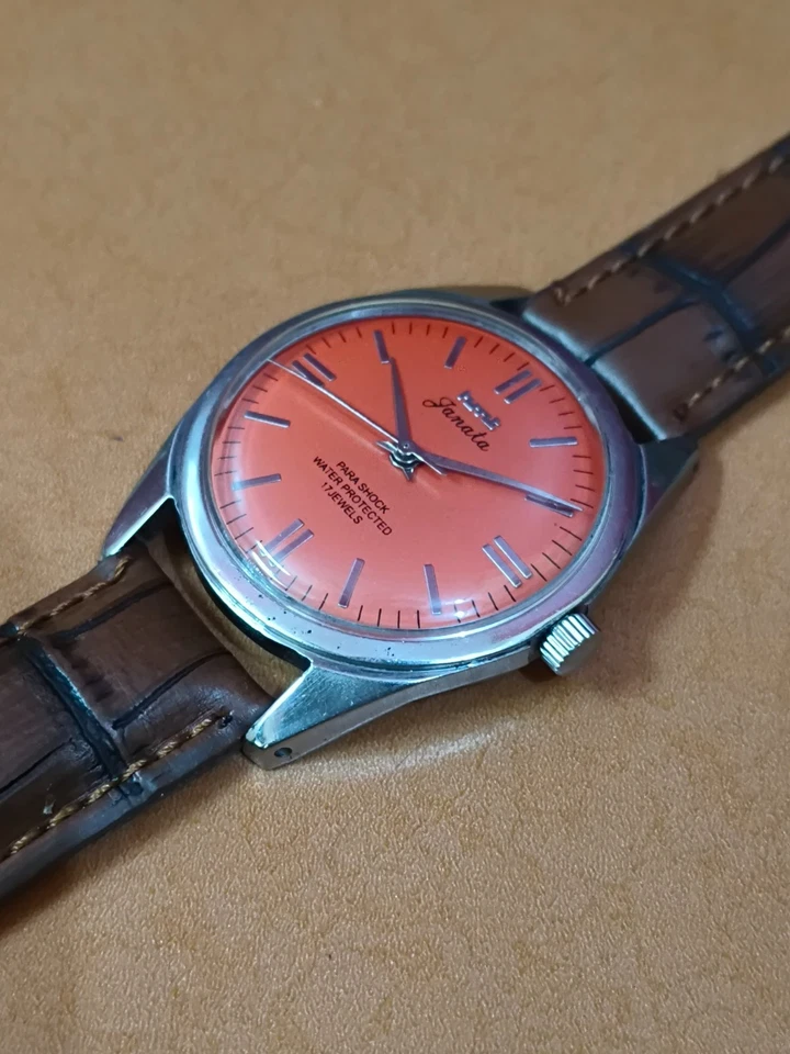 Vintage HMT Janata Orange 17 Jewels Mechanical Hand Winding Men's Wrist Watch - Image 4 of 4