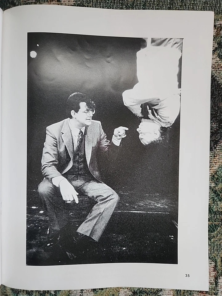 Vintage Magic Magazines: Penn & Teller, The Pendragons, Cesáreo PeláezTannen's - Image 4 of 4