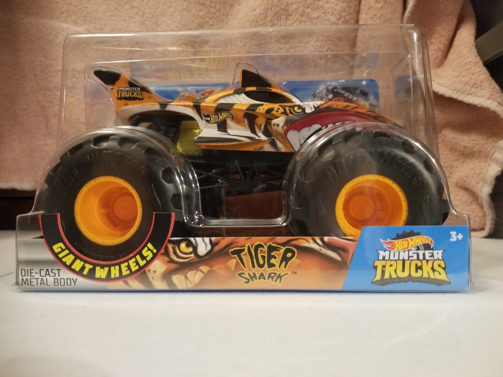 Hot Wheels Monster Trucks Tiger Shark, 1:24 Scale die cast