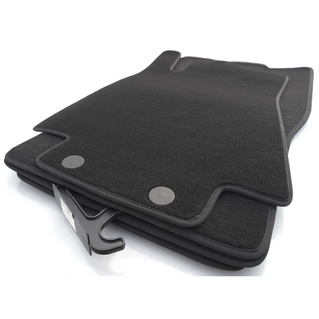 Tapis de sol de forme origine Mercedes GLA X156 pour remplacer des protections usées