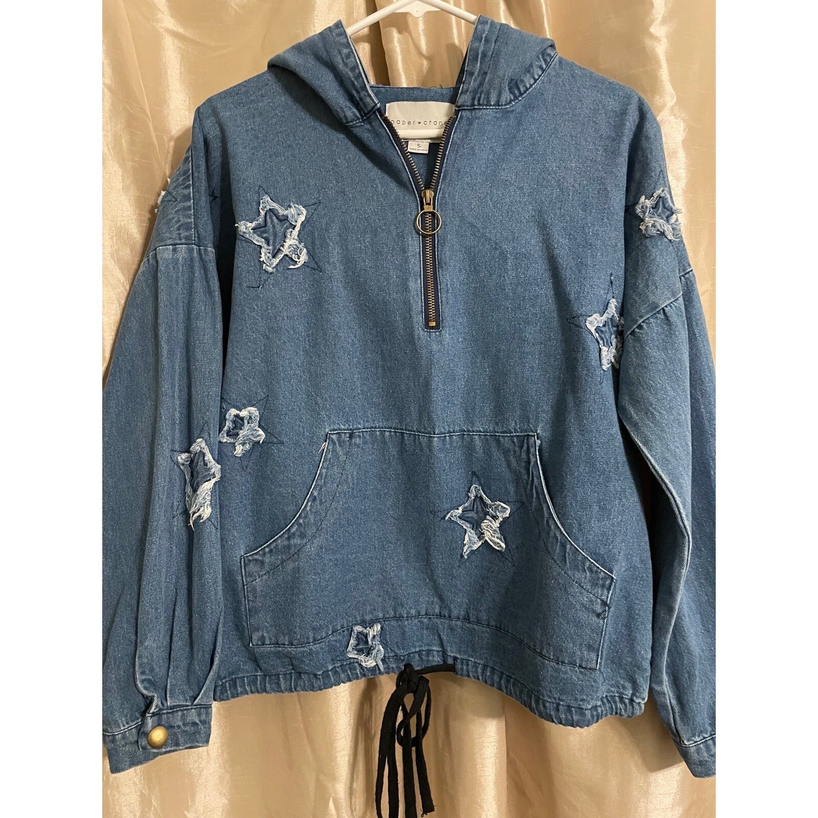 Anthropologie Paper crane distressed stars denim pull… Gem