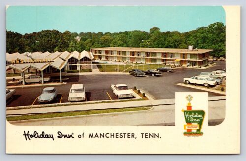 Postcard TN Manchester Tennessee Holiday Inn Hotel Vintage Cars U24