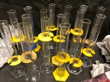 100ml Glass Graduated  Measuring Cylinder w/Protector