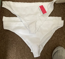 BNWT SIZE 22 GEORGE BRAZILIAN RIB PATTERNED WHITE KNICKERS X 3