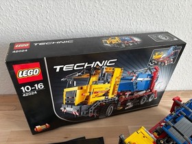 LEGO&reg; Technic Container Truck / Set 42024 | Used