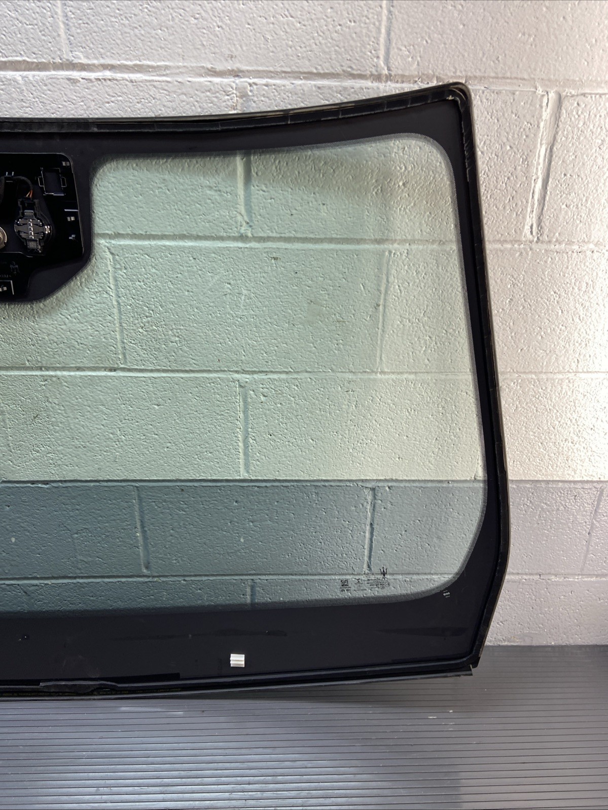 2020-2024 Maserati Levante 3.0L Front Windshield Glass Window Panel OEM *NOTE*