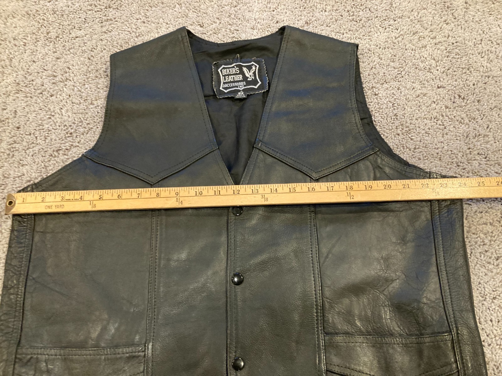 Bikers Leather Eagle Patch Black Leather Vest Men… - image 5