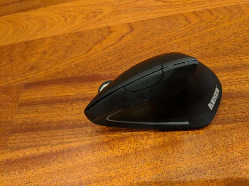Anker 2.4G Wireless Ergonomic Optical 5-Button Mouse TM137G W/ Dongle! - Image 4 of 4