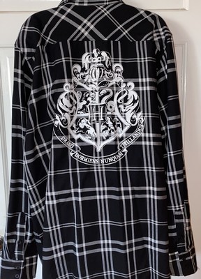 Harry Potter Hogwarts Woven Button-Up 