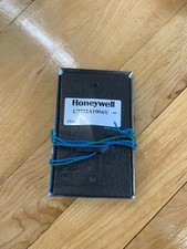Honeywell C7772A1004/U NTC Flush Wall Mount Temperature Sensor