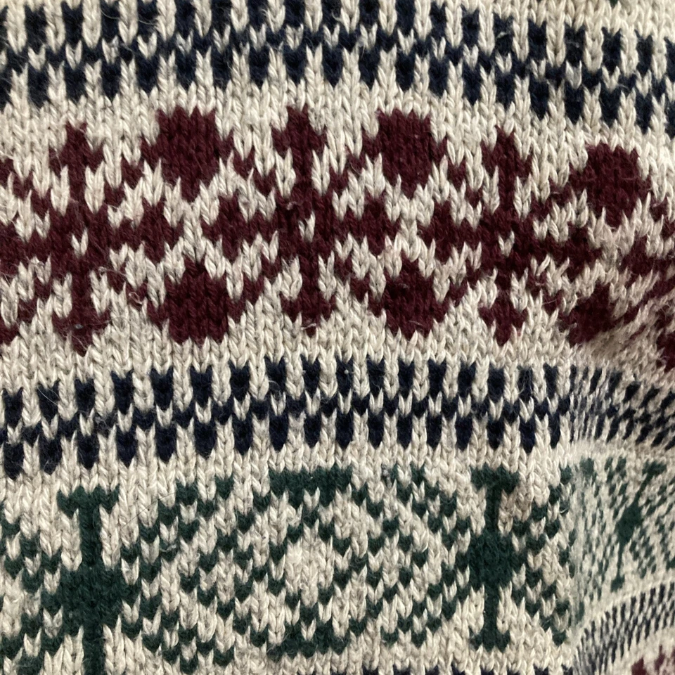 Vintage Northwest Territory 100% Cotton Sweater Large Red Green - Image 2 of 4