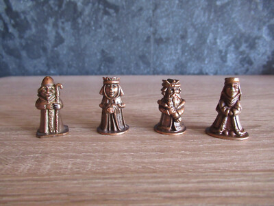 4 x Ü-Ei-Einzel-Figuren *** Fingerhutfiguren *** Metallfiguren *** Bronze