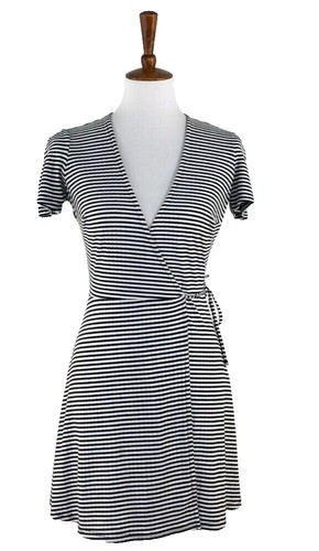 topshop blue and white striped dress sky blue white striped dress Topshop, Women's Fashion, Dresses & Sets,  Dresses on Carousell