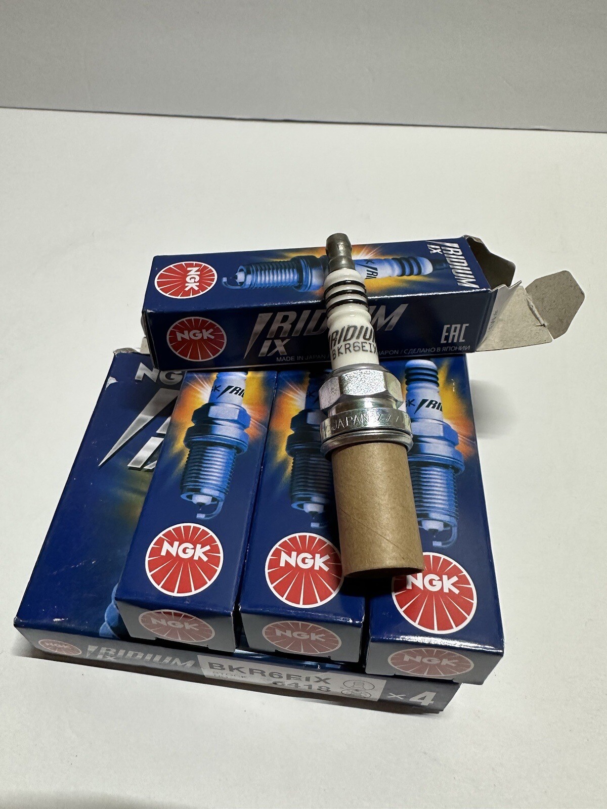 NGK IRIDIUM IX Spark Plug BKR6EIX 6418 for Audi BMW Suzuki VW Volvo
