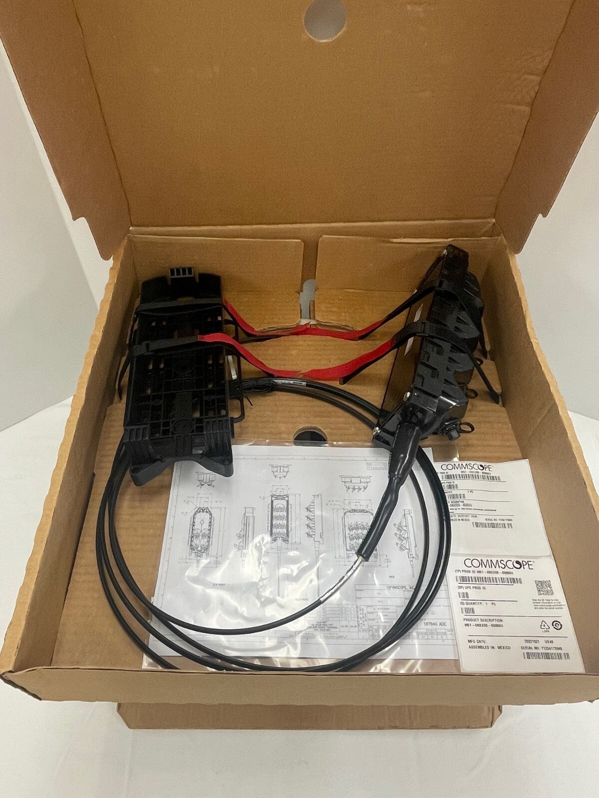 CommScope MST-0NXX00-B0800U, 800 FT. 4-Port with 1x4 Splitter, Locat/Tonable FO