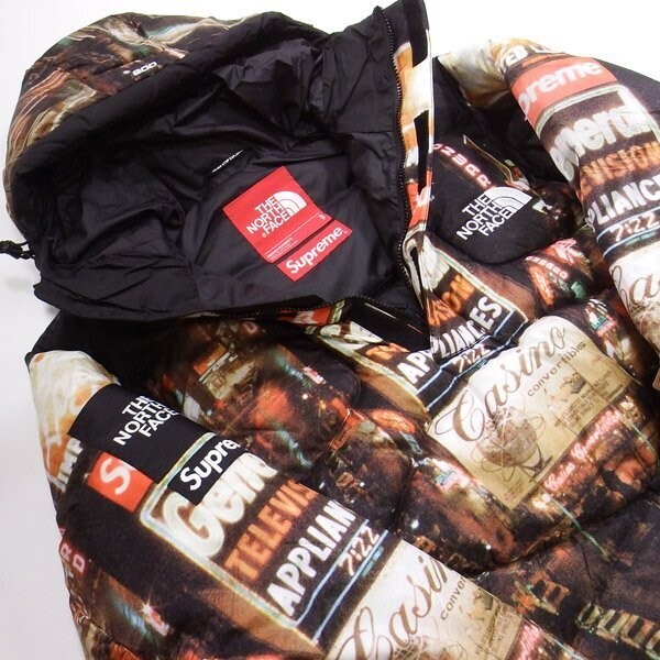 Supreme The North Face 800-Fill Half Zip Hooded Pullover Supreme The North Face 800-Fill Half Zip Hooded Pullover