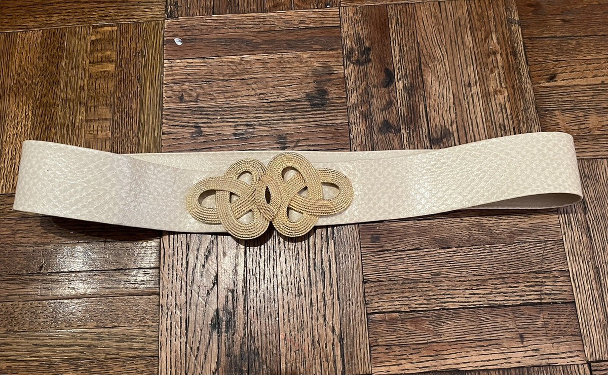 WHITE VINTAGE SNAKESKIN BELT, with gold roping buckle 