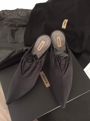 yeezy season 8 shoes
