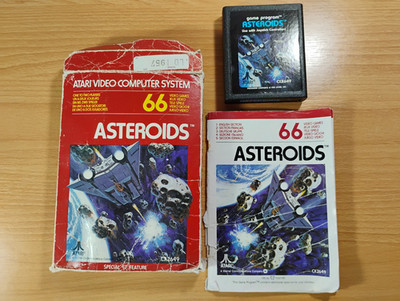 Asteroiden mit Box und Handbuch für Atari 2600, 2600+, 7800 - GEREINIGT UND GETESTET