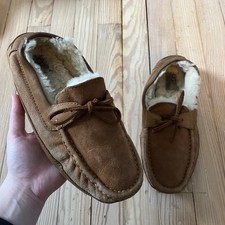 UGG Ascot Moccasin Slippers Mens 7 Chestnut Brown Suede Sheepskin Loafers 5102