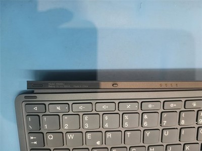 Lenovo Smart Bulb Dock Tastatur Handauflage Touchpad Italian Grey SO28D47879