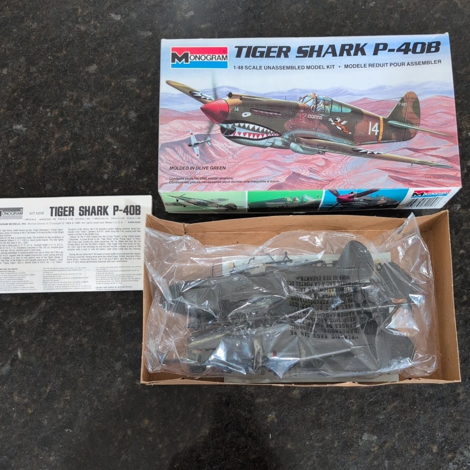Revell/Monogram~5209~P-40B Tiger Shark~1:48~WW2 USAAF&RAF Fighter Plane Kit~MIB - Image 2 of 3
