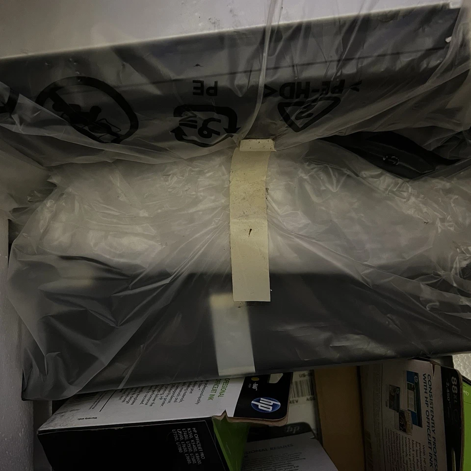 HP Officejet Pro K8600dn Printer New Open Box W/extra cartridges Bundle - Image 3 of 4