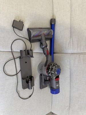 DYSON V8 ABSOLUTE ORIGIN An Bastler Staubsauger Akku Optisch Super