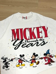 Through the years ミッキー Tシャツ ヴィンテージ Mickey Through the Years Shirt | eBay
