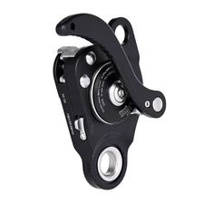 Multiple Use Climbing Rappel Equipment With Regulable Speed Durability