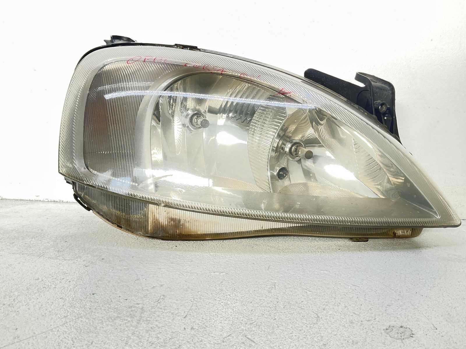 Ricambio Proiettore Faro Fanale Anteriore Destro OPEL CORSA 2000-2006 9196232