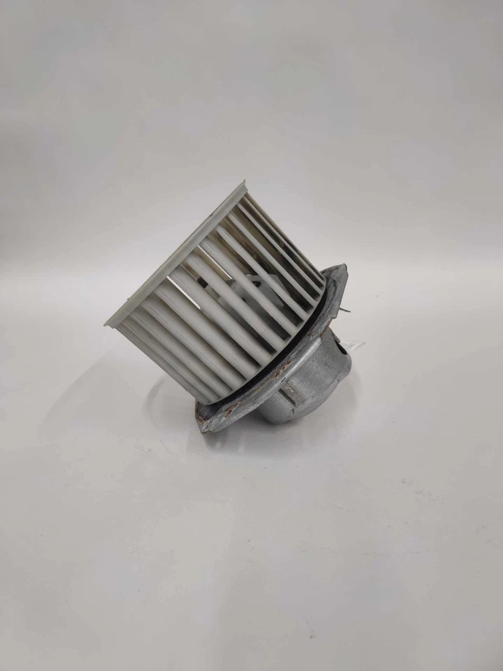 GMC Suburban 1500 1993-96 soplador motor delantero 52450306 Foto 2 de 4