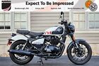 2024 Royal Enfield Shotgun 650 Stencil White