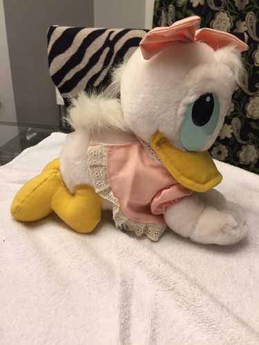 retro disney baby daisy stuffy walt disney exclusive 1984