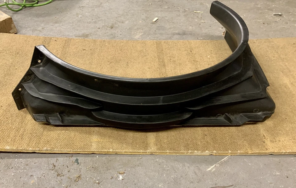 GM NOS 6261917 Chevrolet 1971-75 CHEVELLE MALIBU MONTE CARLO CUBIERTA VENTILADOR Foto 3 de 4