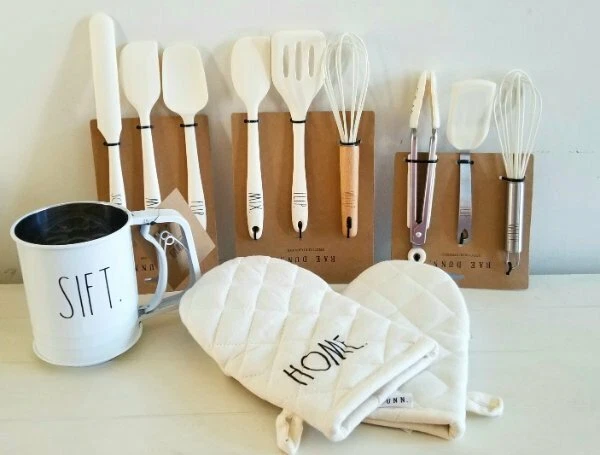 RAE DUNN 11 Pc White Baking Cooking Set Mini Utensils SIFT Sifter Oven Mitt NEW