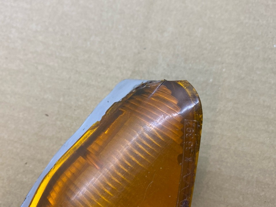 Genuine Mercedes W111 W108 W109 US Export Turn Signal Indicator Light genuine-mercedes-w111-w108-w109-us-export-turn-signal-indicator-light