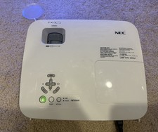 Projektor NEC NP500W w doskonałym stanie! Świetna na filmową noc!