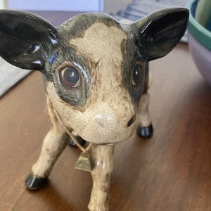 vintage cow figurine/ adorable home decorations, farm animals.