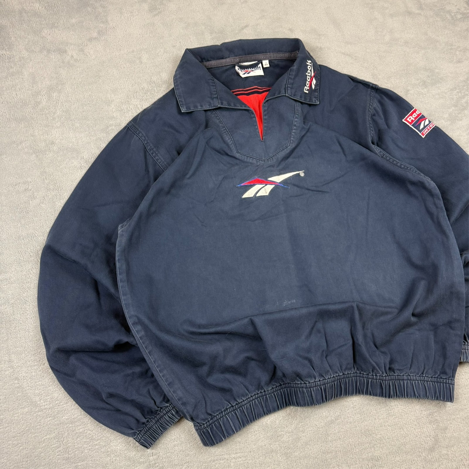 VTG Reebok 1990's Navy Blue Vector Logo Size 34" / Small Drill V Neck Sweatshirt image 2