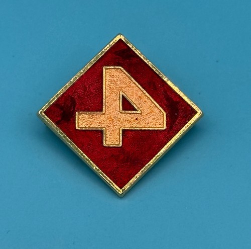 Prendedor de escudo de unidad DI de la Segunda Guerra Mundial de la 4ª División de Marines TIPO DE PARCHE RARO - Imagen 3 de 6