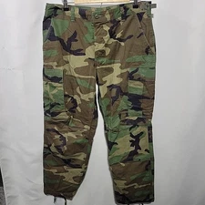 VTG Military Pants Mens Medium Short Camo BDU Trousers M81 Woodland Combat
