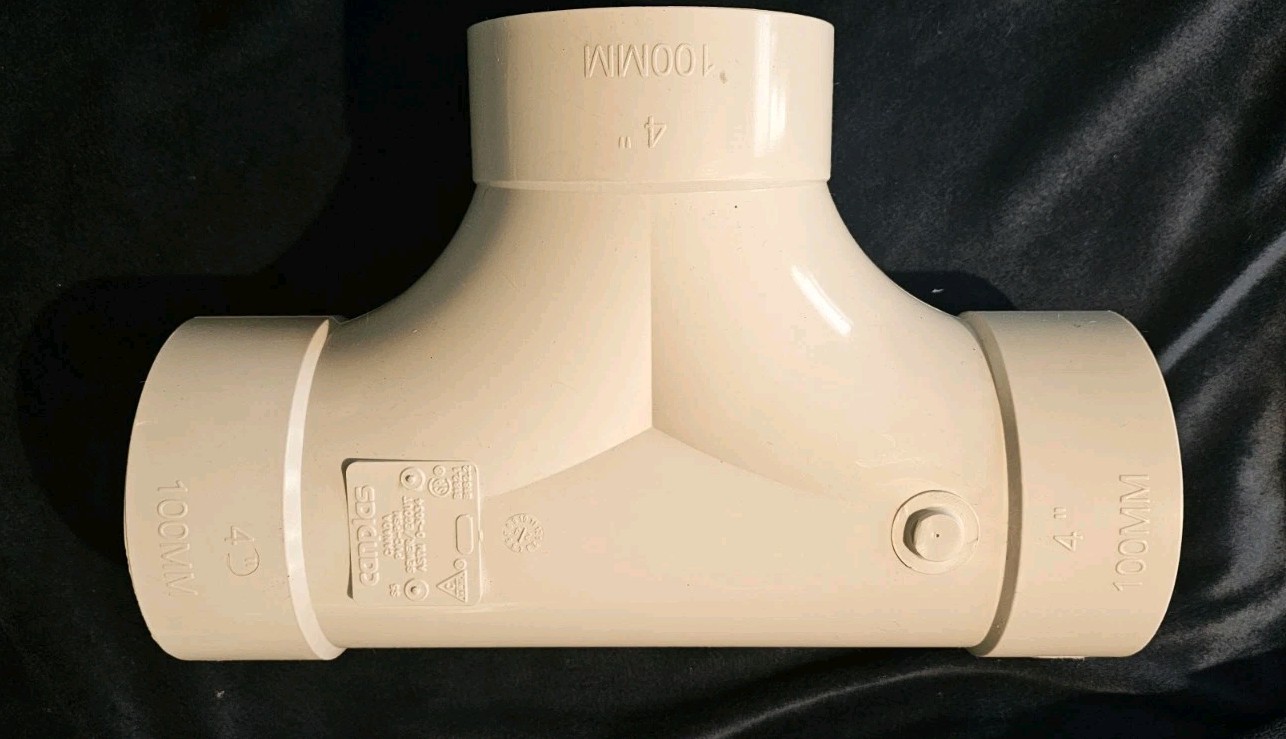 PVC Sewer 2-way Cleanout 4" x 4" x 4" ASTM D3034 Canplas